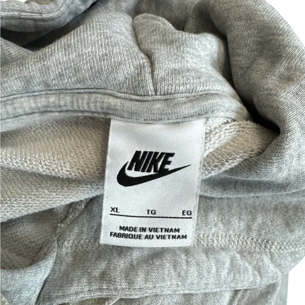 Nike Men’s Heavy Duty Gray Hoodie Size XL Nike‎ Swoosh Logo Check